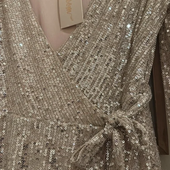 Sequin dress - Picture 4 of 5